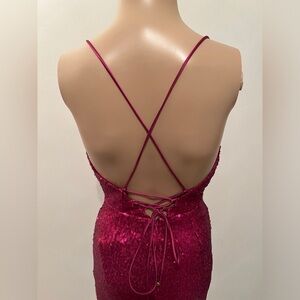 NWT Brand New Hello Molly Sequin Fuchsia Bond Girl Dress Short Size XS, US 2